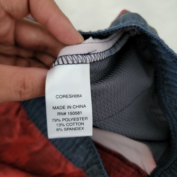 Flag & Anthem Board shorts size Medium. New. - Picture 6 of 8